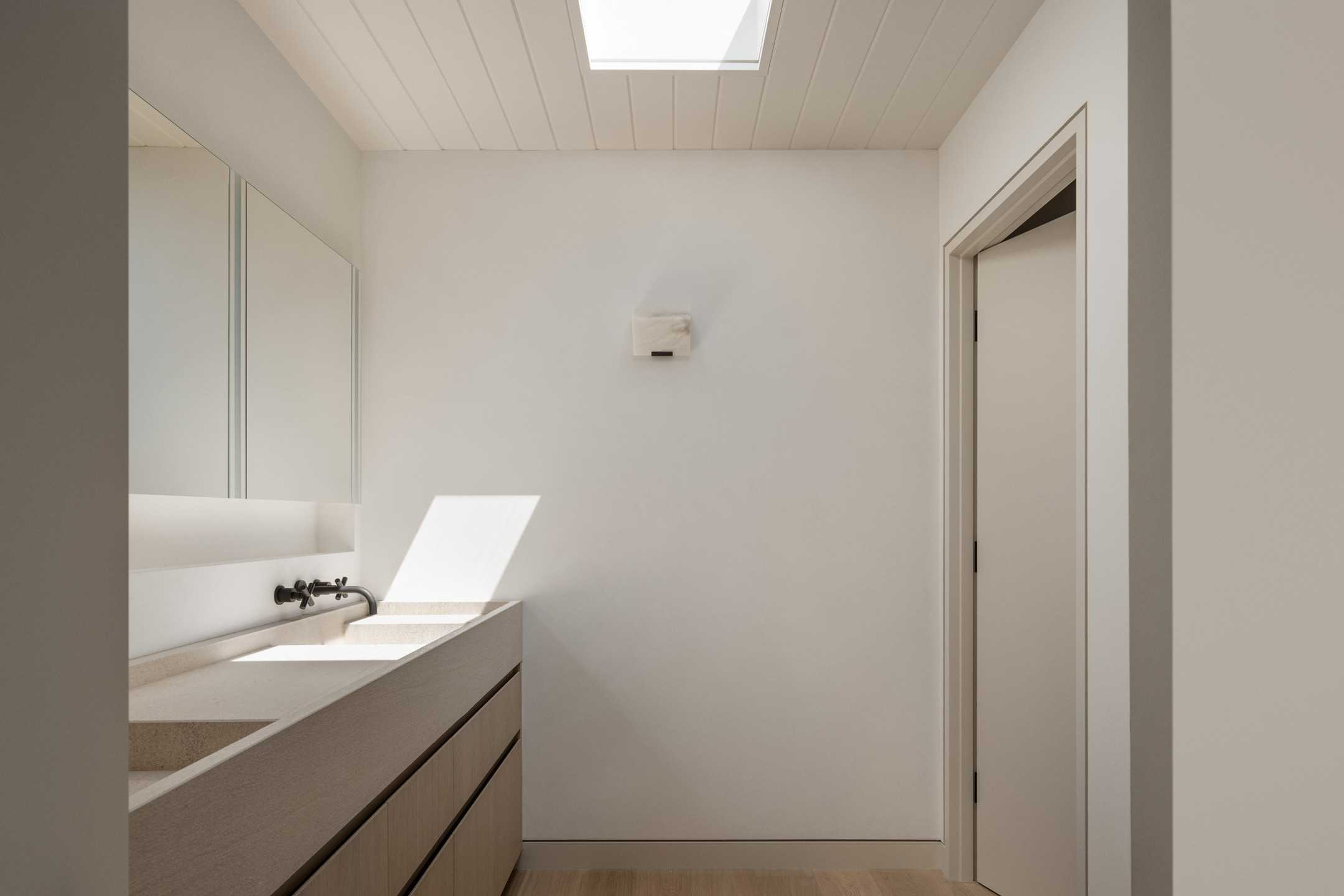 Atelier | Warren Garrett